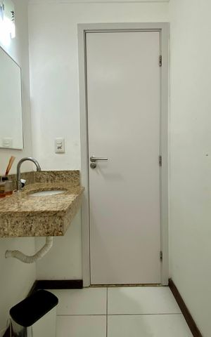 Apartamento para alugar com 168m², 3 quartos e 2 vagas Apartamento para alugar com 168m², 3 quartos e 2 vagasBanheiro da Suíte 1