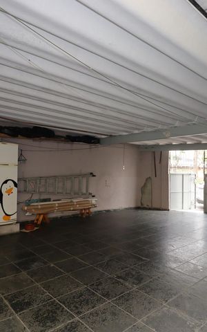 Casa à venda com 147m², 2 quartos e 3 vagasGaragem