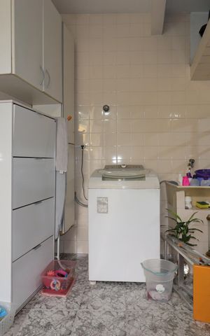 Casa à venda com 147m², 2 quartos e 3 vagasEdícula - Área de Serviço