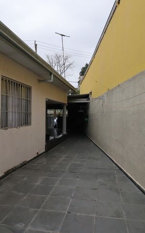 Casa à venda com 147m², 2 quartos e 3 vagasQuintal
