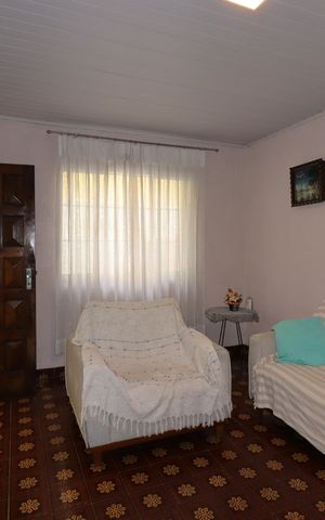 Casa à venda com 147m², 2 quartos e 3 vagasSala