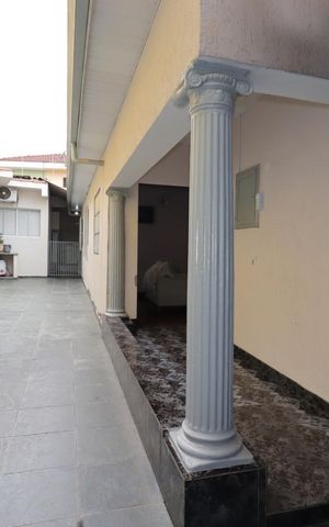 Casa à venda com 147m², 2 quartos e 3 vagasQuintal
