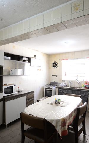 Casa para alugar com 160m², 2 quartos e 1 vagaCozinha