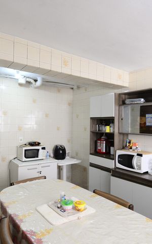 Casa para alugar com 160m², 2 quartos e 1 vagaCozinha