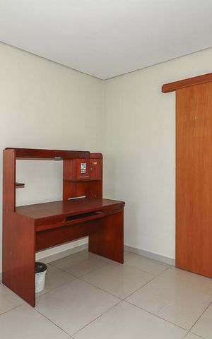 Casa à venda com 220m², 5 quartos e 5 vagasQuarto 5 / Casa Fundos