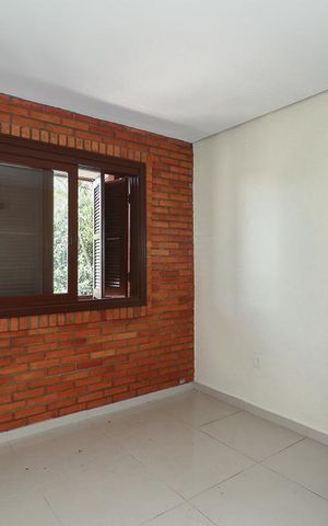 Casa à venda com 220m², 5 quartos e 5 vagasQuarto 5 / Casa Fundos