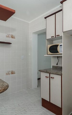 Casa à venda com 220m², 5 quartos e 5 vagasCozinha