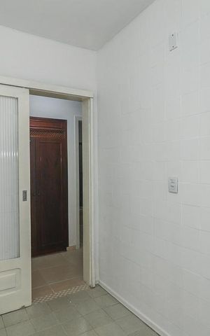 Casa à venda com 220m², 5 quartos e 5 vagasQuarto 3