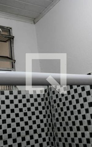 Casa de condomínio para alugar com 100m², 3 quartos e sem vaga