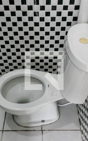 Casa de condomínio para alugar com 100m², 3 quartos e sem vaga