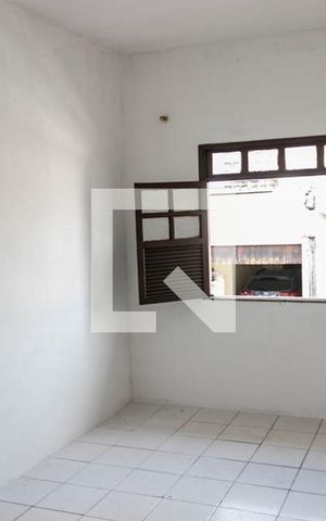 Casa de condomínio para alugar com 100m², 3 quartos e sem vaga