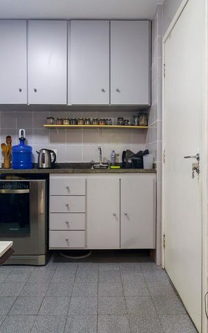 Apartamento para alugar com 89m², 2 quartos e 2 vagas Apartamento para alugar com 89m², 2 quartos e 2 vagasCozinha