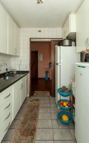 Apartamento à venda com 65m², 2 quartos e 1 vagaCozinha