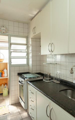 Apartamento à venda com 65m², 2 quartos e 1 vagaCozinha