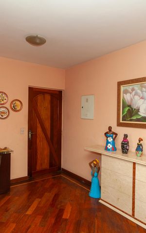 Apartamento à venda com 65m², 2 quartos e 1 vagaEntrada