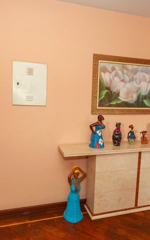 Apartamento à venda com 65m², 2 quartos e 1 vagaEntrada