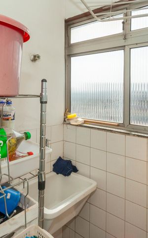 Apartamento à venda com 65m², 2 quartos e 1 vagaÁrea de Serviço