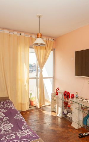 Apartamento à venda com 65m², 2 quartos e 1 vagaSala