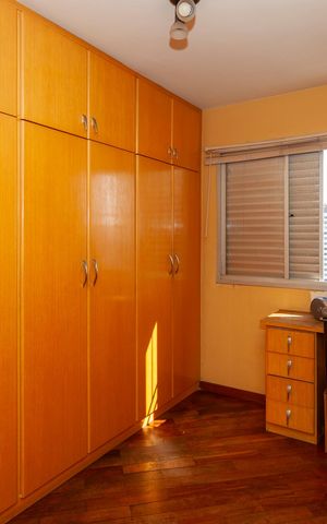 Apartamento à venda com 65m², 2 quartos e 1 vagaQuarto 2