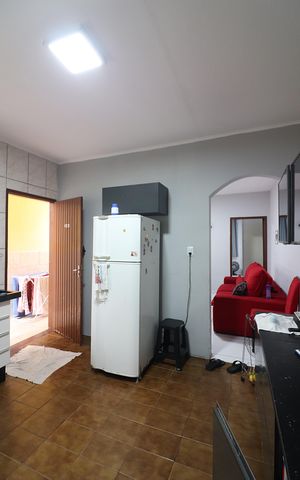 Casa à venda com 140m², 2 quartos e 2 vagasCozinha
