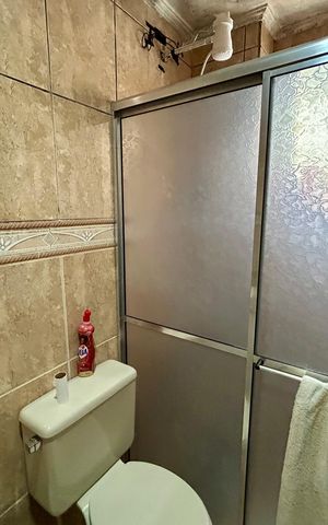 Apartamento à venda com 64m², 2 quartos e 1 vaga Apartamento à venda com 64m², 2 quartos e 1 vagaBanheiro Social