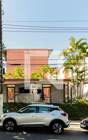 Apartamento à venda com 80m², 2 quartos e 1 vagaFachada