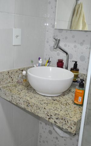 Apartamento para alugar com 77m², 2 quartos e 1 vagaBanheiro Social