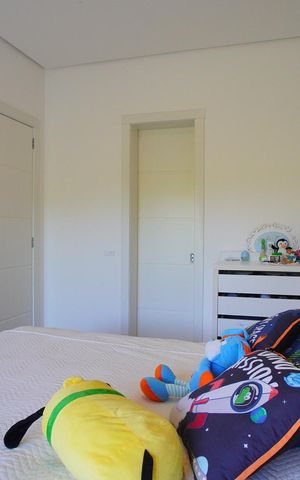 Casa de condomínio à venda com 241m², 3 quartos e 3 vagasSuíte 3
