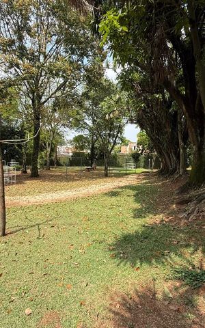 Casa de condomínio à venda com 205m², 3 quartos e 2 vagas