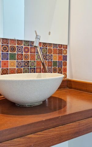 Casa de condomínio à venda com 360m², 3 quartos e 2 vagas Casa de condomínio à venda com 360m², 3 quartos e 2 vagasLavabo