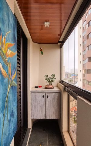Apartamento à venda com 107m², 3 quartos e 2 vagasVaranda da Suíte 1