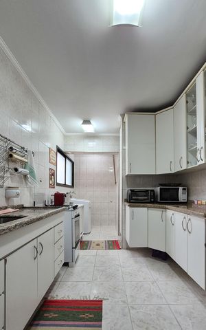 Apartamento à venda com 107m², 3 quartos e 2 vagasCozinha 