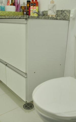 Apartamento à venda com 104m², 2 quartos e 2 vagasBanheiro da Suíte 2