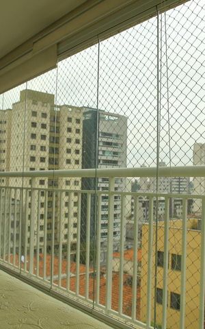 Apartamento à venda com 104m², 2 quartos e 2 vagasVaranda