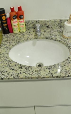 Apartamento à venda com 104m², 2 quartos e 2 vagasBanheiro da Suíte 2
