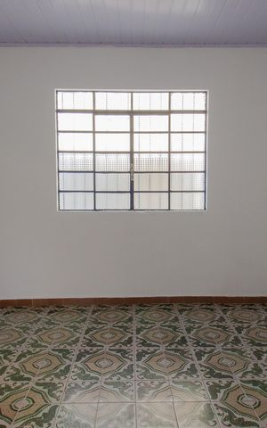 Casa para alugar com 300m², 8 quartos e 3 vagas Casa para alugar com 300m², 8 quartos e 3 vagasEdícula - Sala