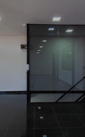 Casa para alugar com 300m², 8 quartos e 3 vagas Casa para alugar com 300m², 8 quartos e 3 vagasÁrea comum