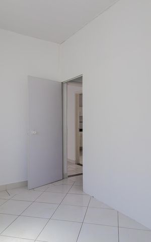 Casa para alugar com 300m², 8 quartos e 3 vagas Casa para alugar com 300m², 8 quartos e 3 vagasQuarto 2