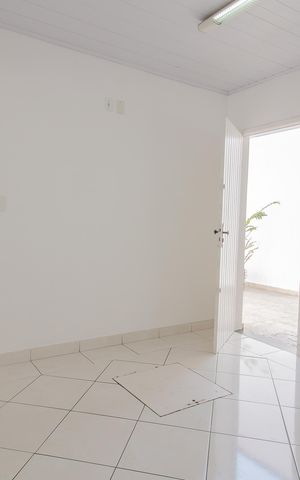 Casa para alugar com 300m², 8 quartos e 3 vagas Casa para alugar com 300m², 8 quartos e 3 vagasCopa