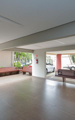 Apartamento à venda com 78m², 2 quartos e 1 vaga Apartamento à venda com 78m², 2 quartos e 1 vagaEntrada Social
