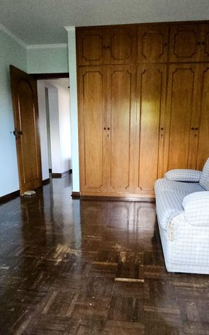 Casa à venda com 300m², 3 quartos e 1 vaga