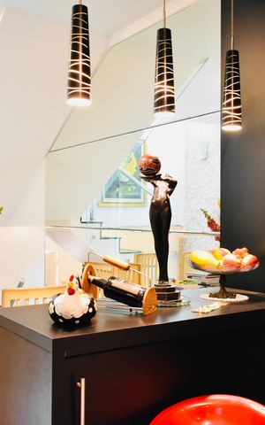 Casa à venda com 132m², 3 quartos e 2 vagas Casa à venda com 132m², 3 quartos e 2 vagasCozinha