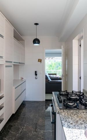 Apartamento para alugar com 93m², 3 quartos e 2 vagas Apartamento para alugar com 93m², 3 quartos e 2 vagasCozinha