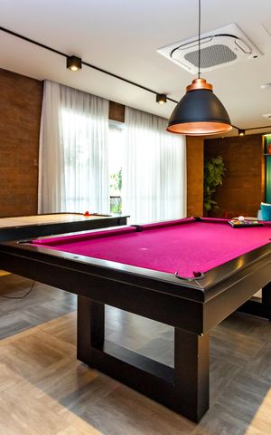 Apartamento à venda com 110m², 2 quartos e 2 vagas Apartamento à venda com 110m², 2 quartos e 2 vagasÁrea Comum - Salão de Jogos