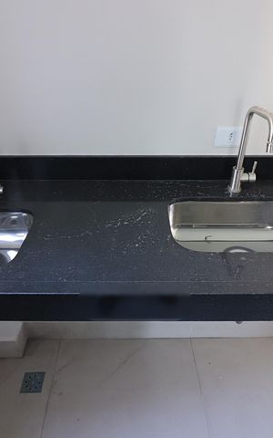 Apartamento à venda com 69m², 2 quartos e 2 vagasCozinha/Área de Serviço