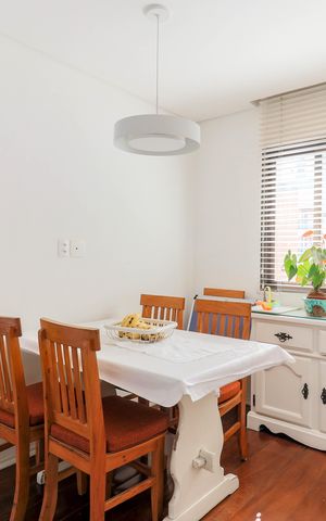 Apartamento à venda com 167m², 3 quartos e 2 vagas Apartamento à venda com 167m², 3 quartos e 2 vagasCopa