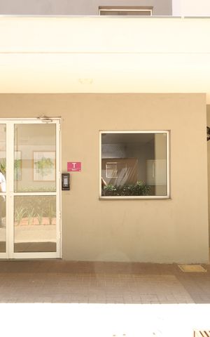 Apartamento à venda com 37m², 2 quartos e sem vagaÁrea comum - Entrada do prédio