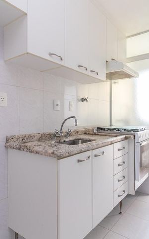 Apartamento à venda com 50m², 2 quartos e 2 vagasCozinha