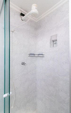 Apartamento à venda com 50m², 2 quartos e 2 vagasBanheiro Social