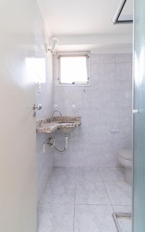 Apartamento à venda com 50m², 2 quartos e 2 vagasBanheiro Social
